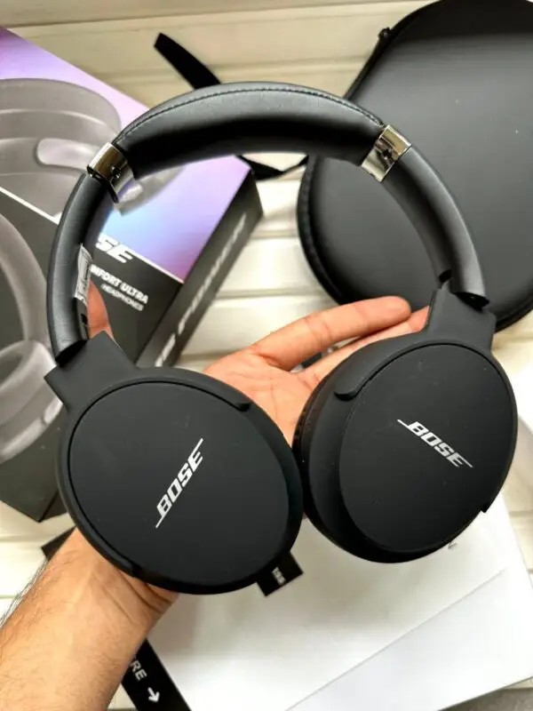 BOSE Quiet Comfort ULTRA  HEADPHONES - Image 3