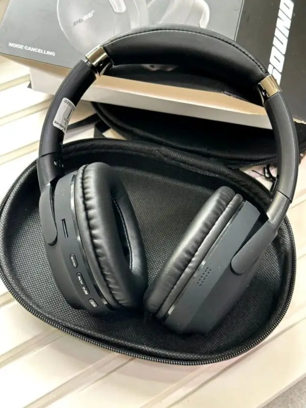 BOSE Quiet Comfort ULTRA  HEADPHONES - Image 5